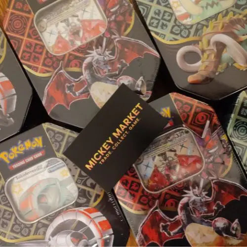 Mickey Market Tin da Collezione Pokemon Destino di Paldea Grandizanne-ex Solcoferreo-ex Charizard-ex ITA Italiano